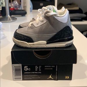 Air Jordan 3 size 5C with box